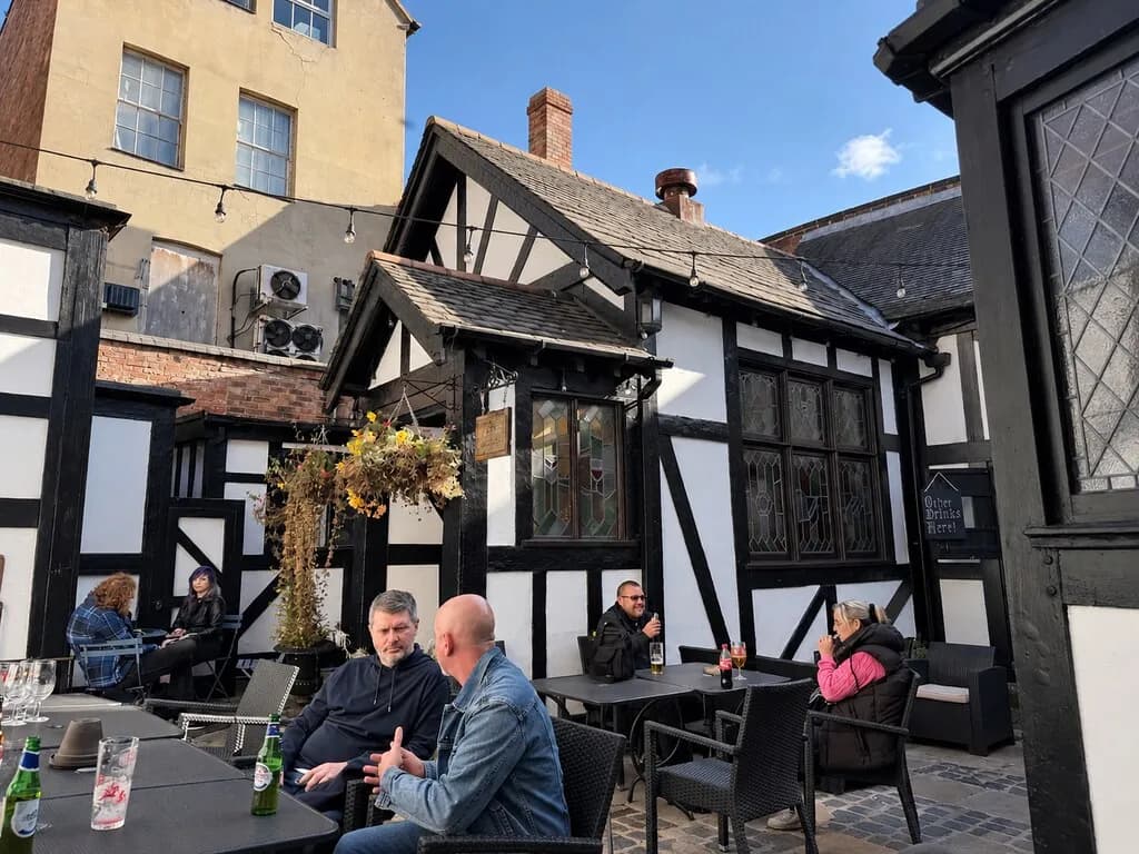 Old Bell Hotel – courtyard